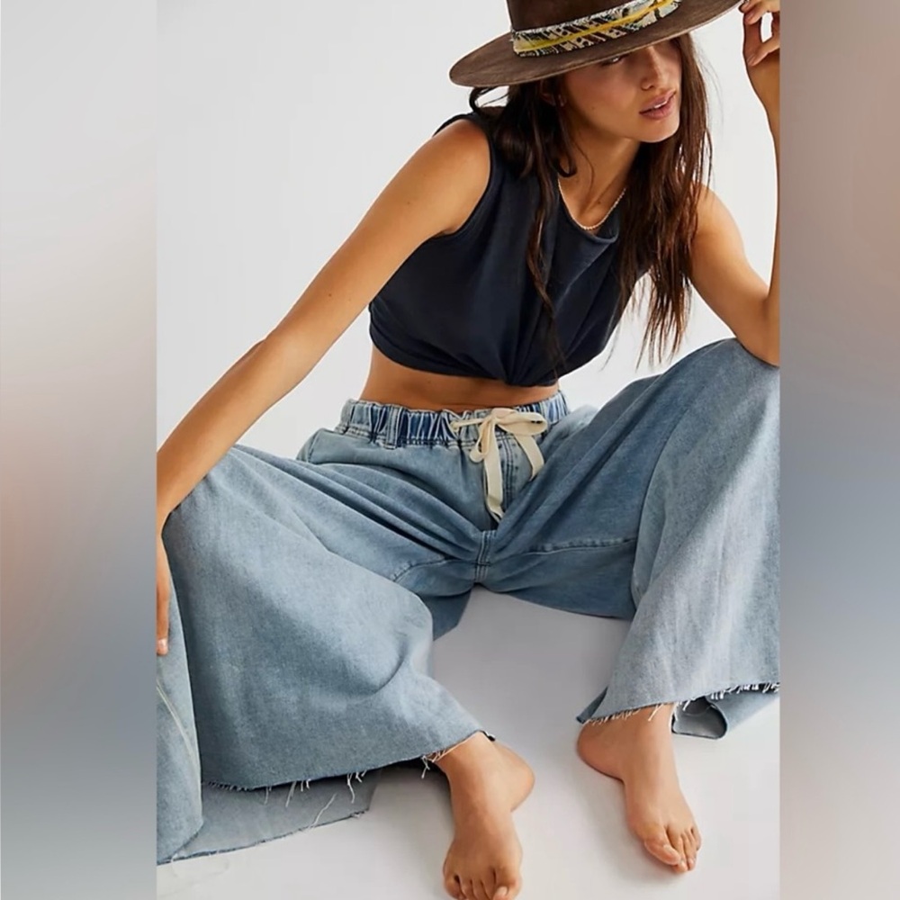 Free People Light Blue Wide Leg Jeans - Picture 2 of 6